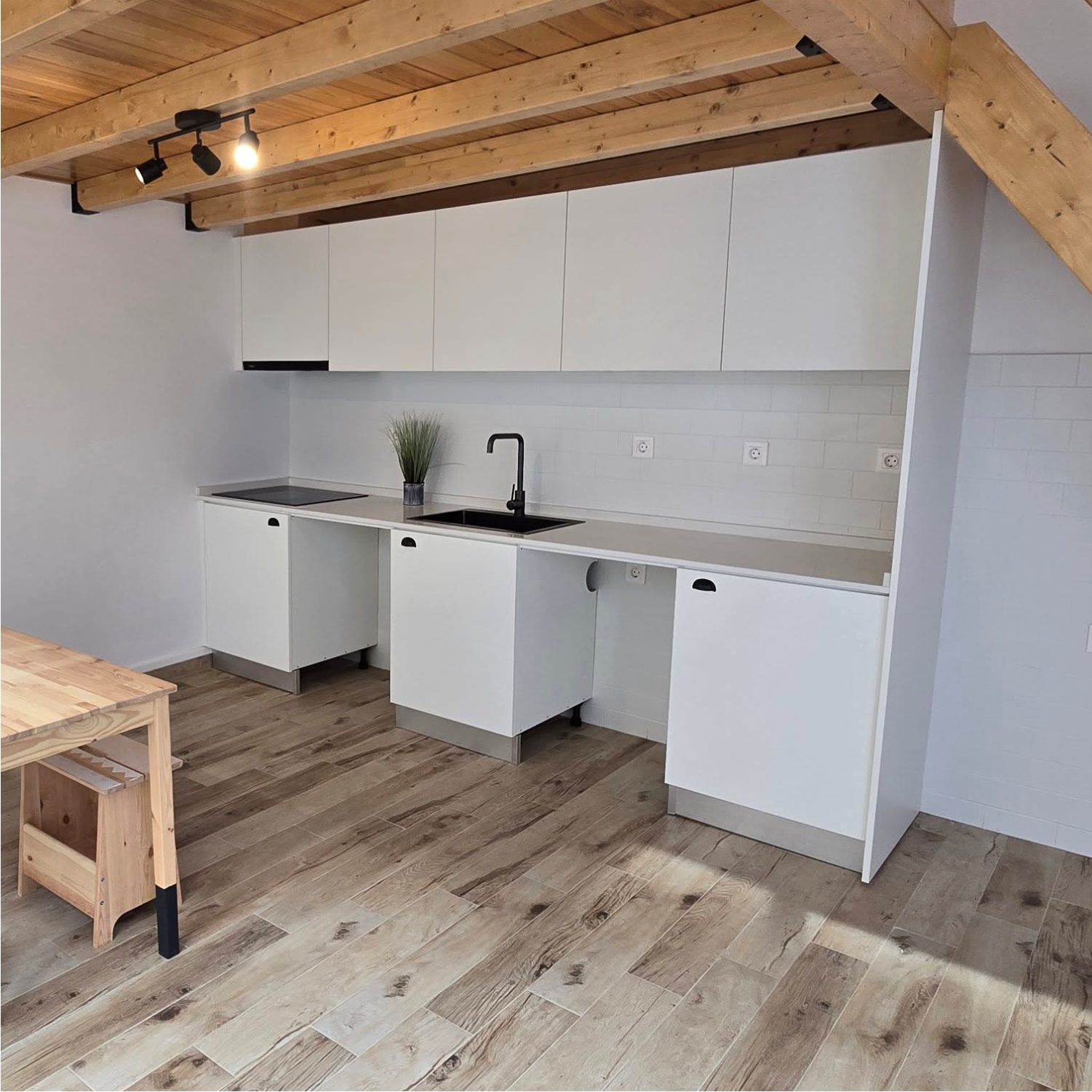 Apartamento T2 Remodelado - Castelo Branco.